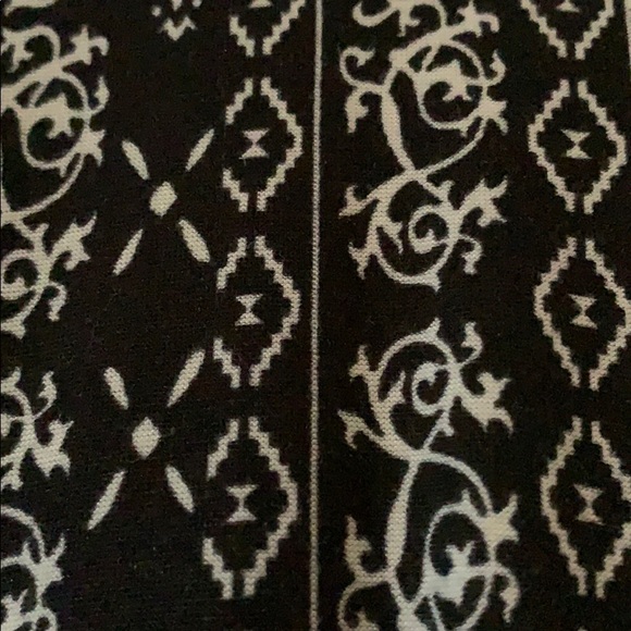 Meet your Posher, Lynda - Picture 1 of 1